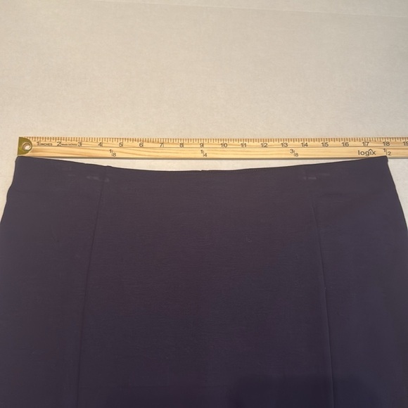 Ann Taylor Ponte Pencil Skirt in Atlantic Navy Size 14 - Picture 6 of 14